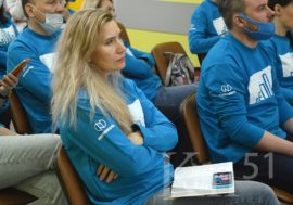 «Ледокол»: волонтеры узнают, как писать текст и презентовать свой бренд