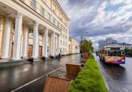 Жителей Мурманской области просят оценить работу общественного транспорта