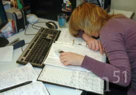 Стресс на работе лишает жителей СЗФО сна