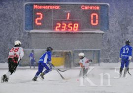 Мончегорск принимает участников двух всероссийских турниров по хоккею с мячом