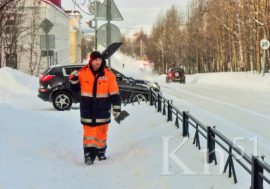 За неделю в Мурманской области от снега очищено 4,5 тысячи дворов