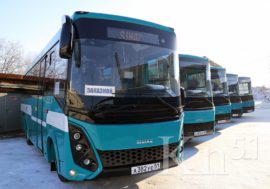 Возить горняков Никеля будут новые автобусы