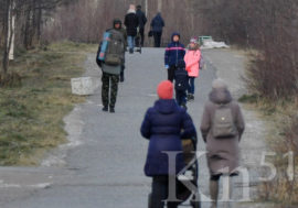 В Мурманской области в 10 раз увеличили выплаты для детей-сирот