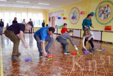 Семейные спортивные состязания провели в мончегорском детсаду