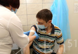 Количество заболевших коронавирусом в России может вырасти до 100 тысяч в сутки