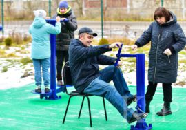 Игры и спорт объединили молодых и пожилых мончегорцев