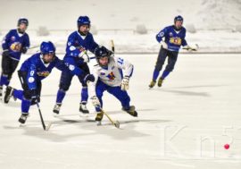 Юные мончегорские хоккеисты дали бой «Енисею»