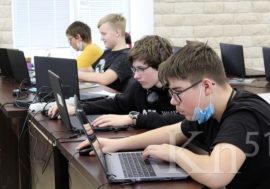 Для школьников Мурманской области стартует «Код будущего»