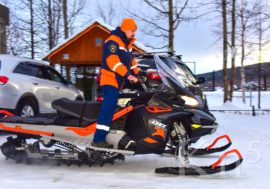 Приобрести новый снегоход мончегорским спасателям помогла Кольская ГМК