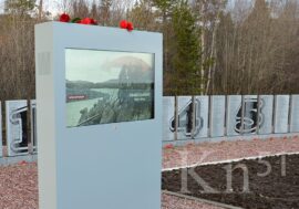 На «Аллее памяти» в Мончегорске восстановили интерактивный экран