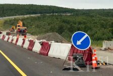 На дороге Никель-Лотта продолжается ремонт моста