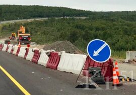 На дороге Никель-Лотта продолжается ремонт моста
