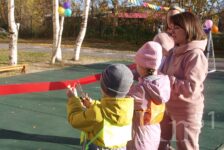 В мончегорском детсаду открылась новая спортплощадка