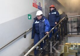 Учебную эвакуацию персонала провели в ремонтно-механическом цехе компании «Печенгастрой»