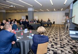 Стратегическая сессия собрала в Мурманске руководителей подразделений Кольской ГМК