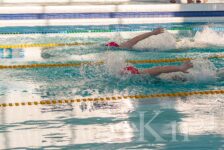 Мончегорские пловчихи на двоих завоевали 15 медалей