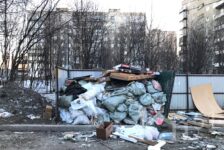 Жителям Мурманской области напоминают правила складирования крупногабаритного мусора