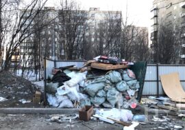 Жителям Мурманской области напоминают правила складирования крупногабаритного мусора