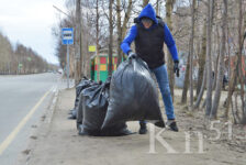 Северянам напоминают правила складирования мусора во время субботников